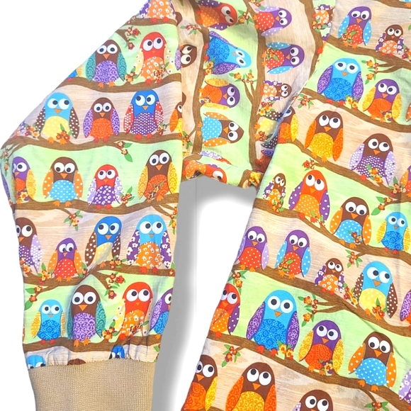 S.C.R.U.B.S. Women's Long Sleeve Button Up Owl Print Scrubs Top Size Medium - Picture 4 of 15